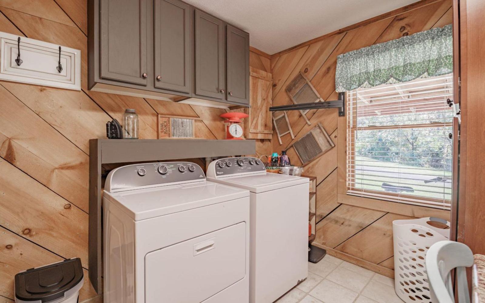 Wooded Bliss Hot Tub Single Level Cabin With No Steps Rocking Chairs And Wooded Views Pigeon Forge Ngoại thất bức ảnh