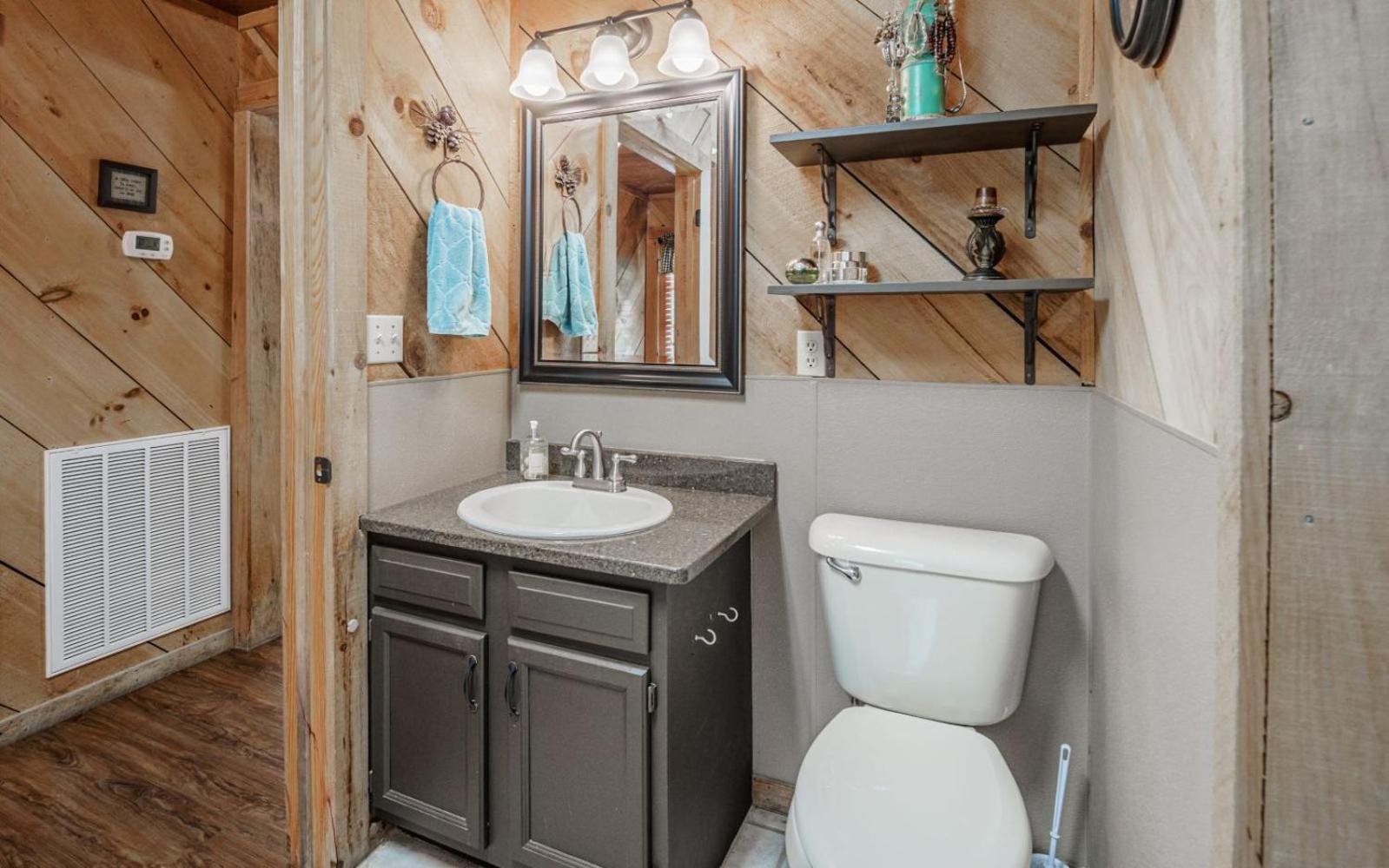Wooded Bliss Hot Tub Single Level Cabin With No Steps Rocking Chairs And Wooded Views Pigeon Forge Ngoại thất bức ảnh