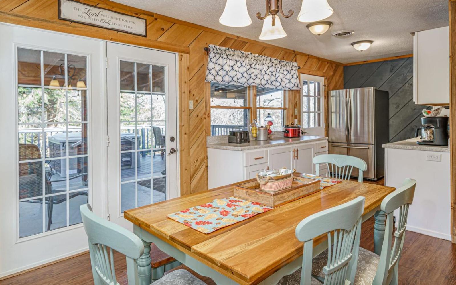 Wooded Bliss Hot Tub Single Level Cabin With No Steps Rocking Chairs And Wooded Views Pigeon Forge Ngoại thất bức ảnh